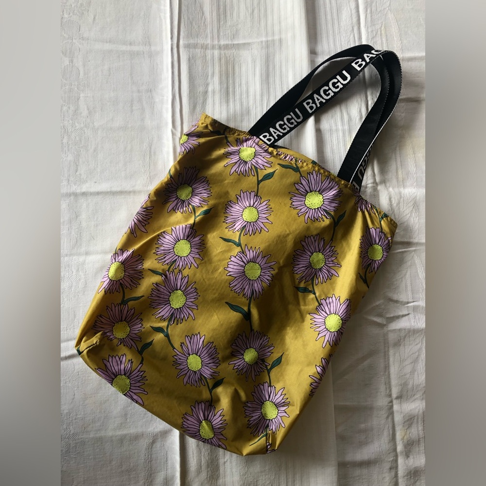 Baggu Ripstop Tote w/original straps